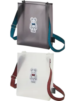 BE@RBRICK figure: Fami-chan Shoulder Bag
