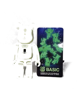 BE@RBRICK figure: Basic 'I' Glow in the Dark