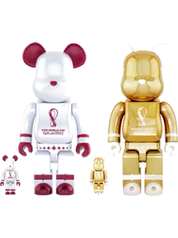 BE@RBRICK figure: – Fifa World Cup Qatar 2022 (tm) Olp White Chrome / Olp Gold