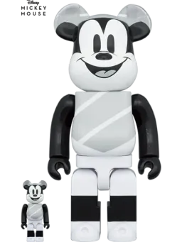 BE@RBRICK figure: Hat and Poncho Mickey