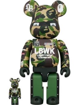 BE@RBRICK figure: Lbwk × Bape(r)