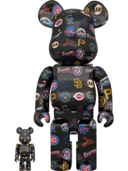 BE@RBRICK figure: NATIONAL LEAGUE(TM) BLACK Ver.