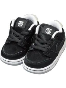 BE@RBRICK figure: Nike SB Dunk Low Pro QS