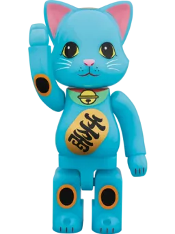 BE@RBRICK figure: Maneki Neko Blue Glow