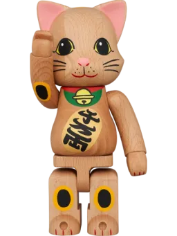 BE@RBRICK figure: Karimoku Maneki Neko