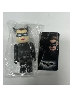 BE@RBRICK figure: BATMAN CAT WOMAN (Series 24) #13
