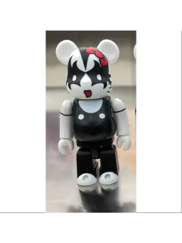 BE@RBRICK figure: KISS x HELLO KITTY RED (Series 25) #8