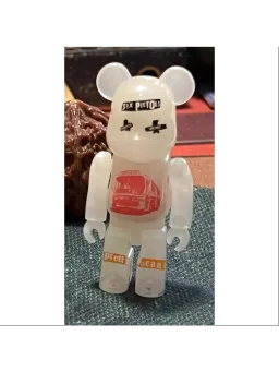 BE@RBRICK figure: SEX PISTOLS GROW IN DARK (Series 29) #15