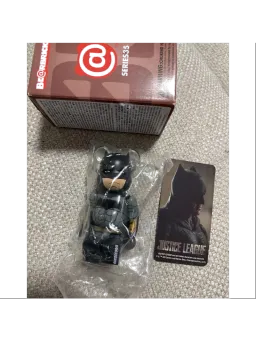 BE@RBRICK figure: JUSTICE LEAGUE BATMAN (Series 35) #10