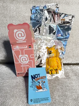 BE@RBRICK figure: The Flintstones